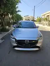 Mazda 2 2025 photo 5