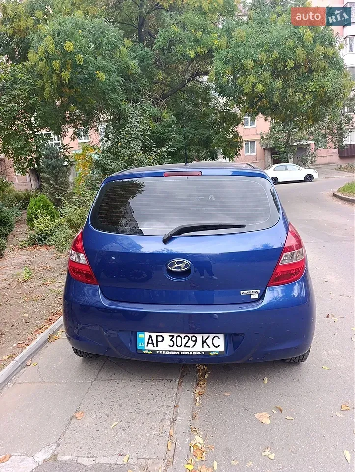 Hyundai I20 2010 photo 3