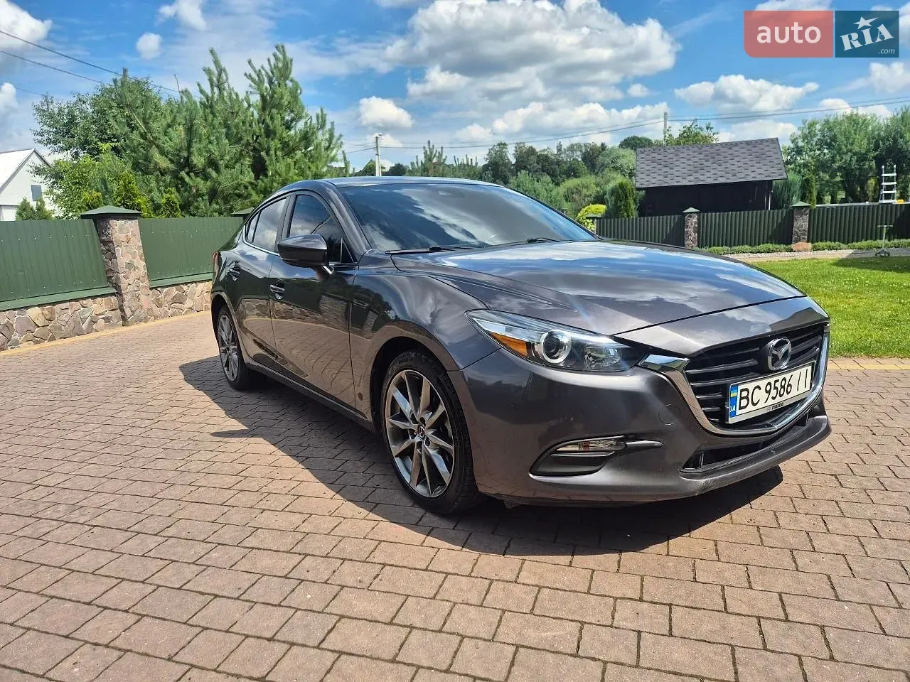 Mazda 3