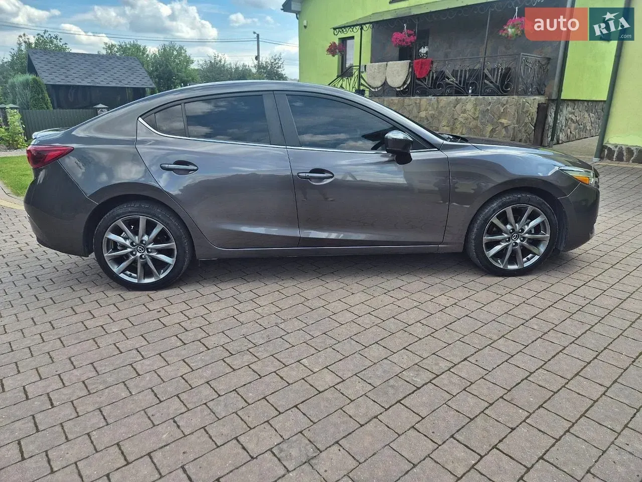 Mazda 3 2017 photo 5