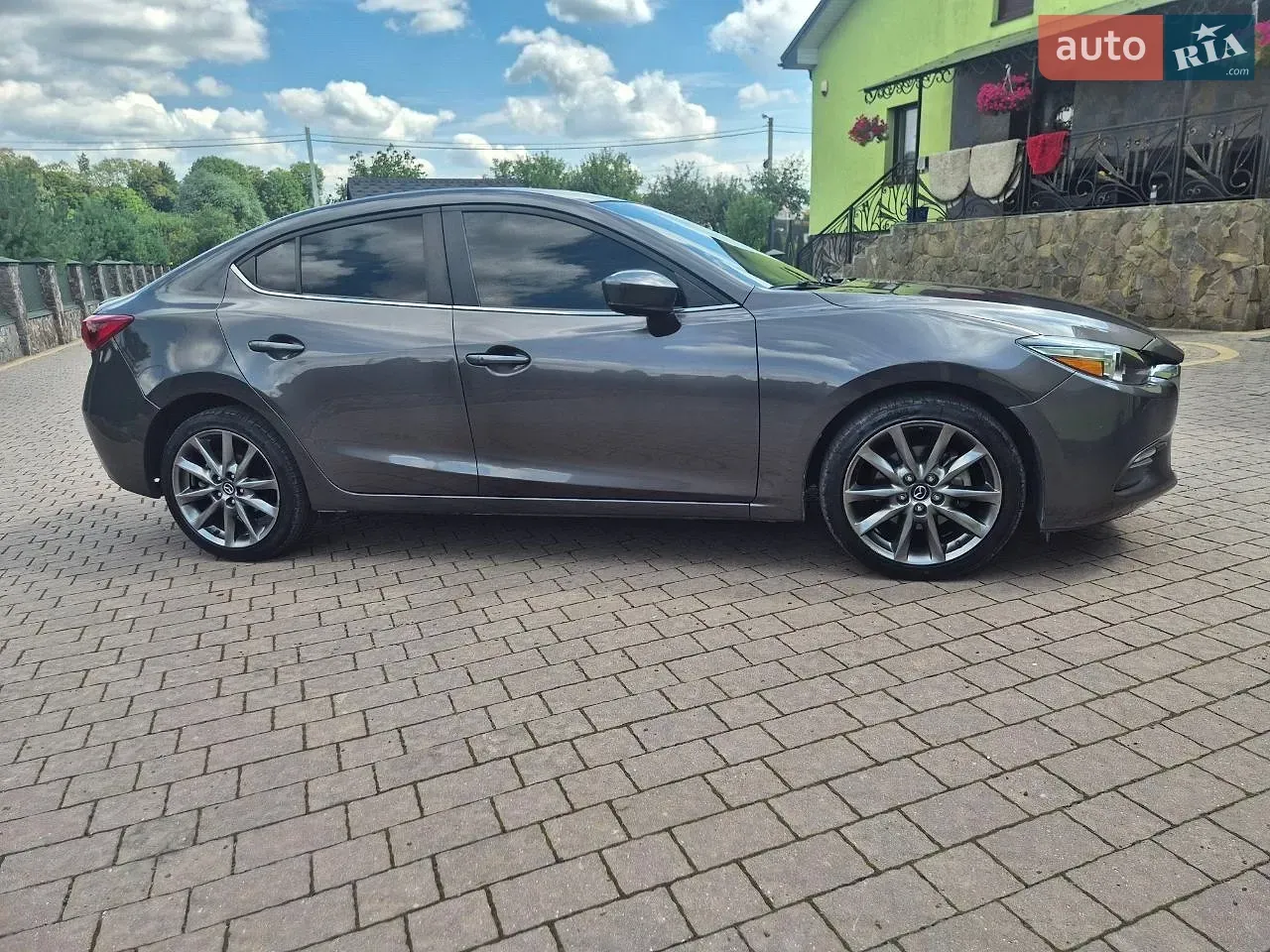 Mazda 3 2017 photo 4