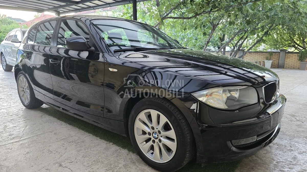 BMW 120 2010 photo 3