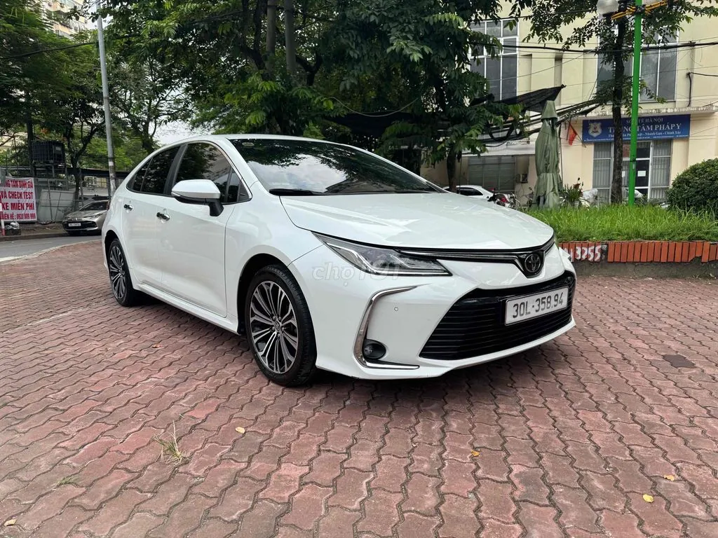 Toyota Corolla Altis 2023 photo 2