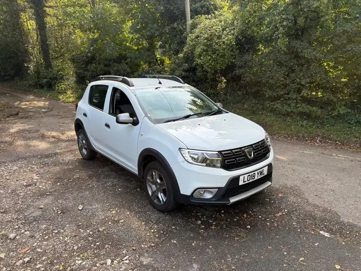 Dacia Sandero 2018 photo 2