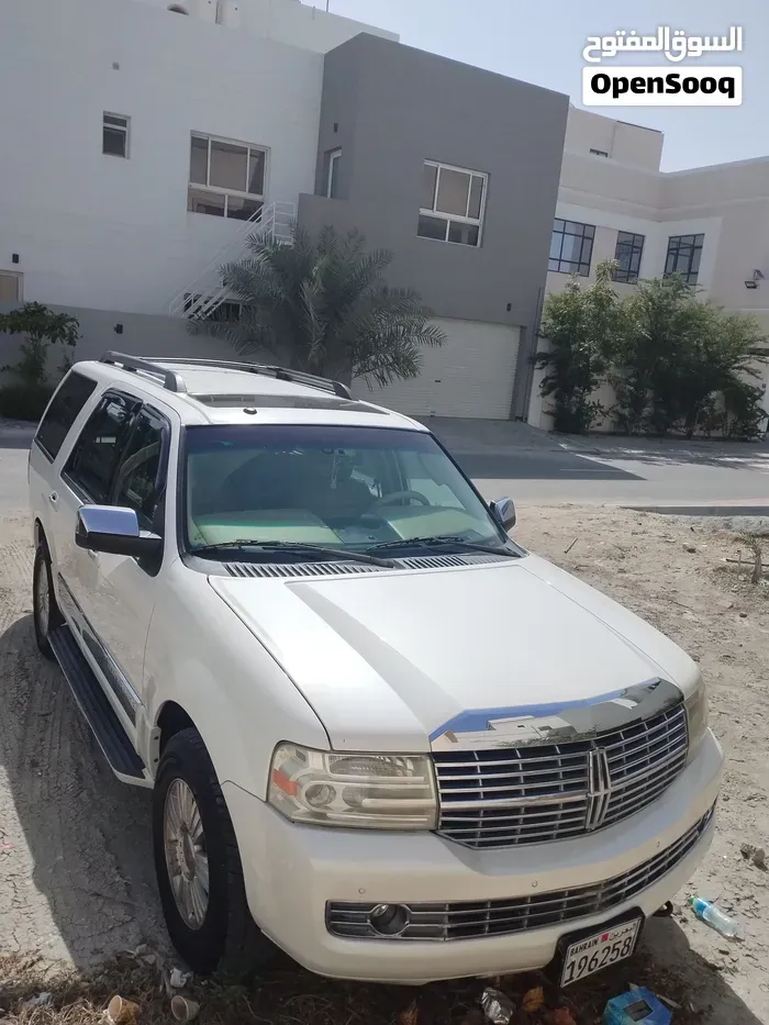 Lincoln Navigator 2009 photo 3