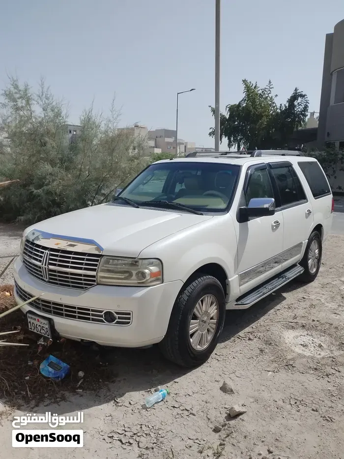 Lincoln Navigator 2009 photo 4