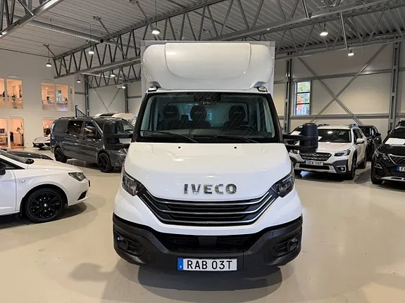 Iveco Daily 2023 photo 2
