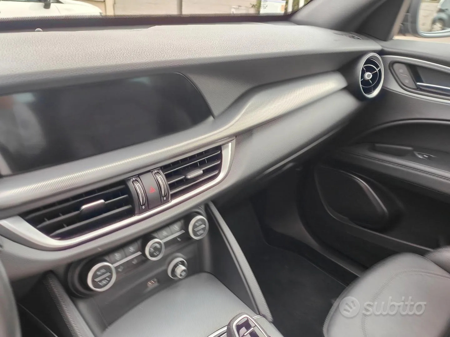 Alfa Romeo Stelvio 2022 photo 5