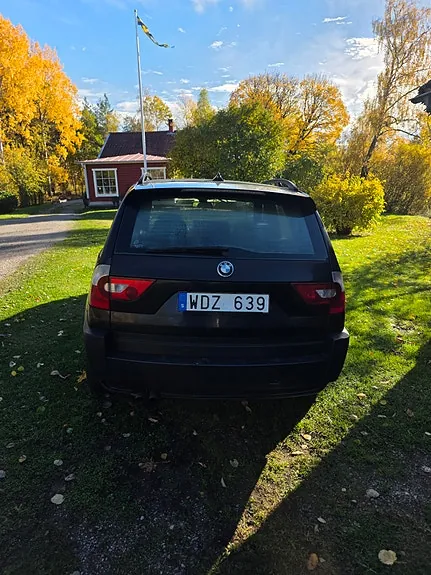 BMW X3 2005 photo 2