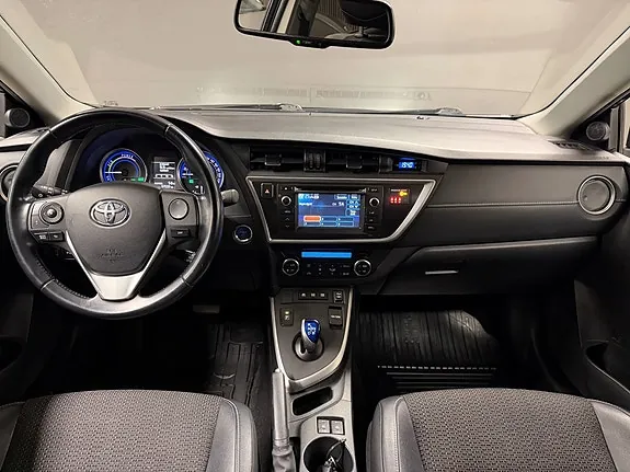 Toyota Auris 2014 photo 4