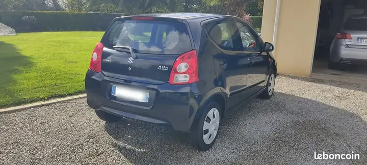Suzuki Alto 2012 photo 2