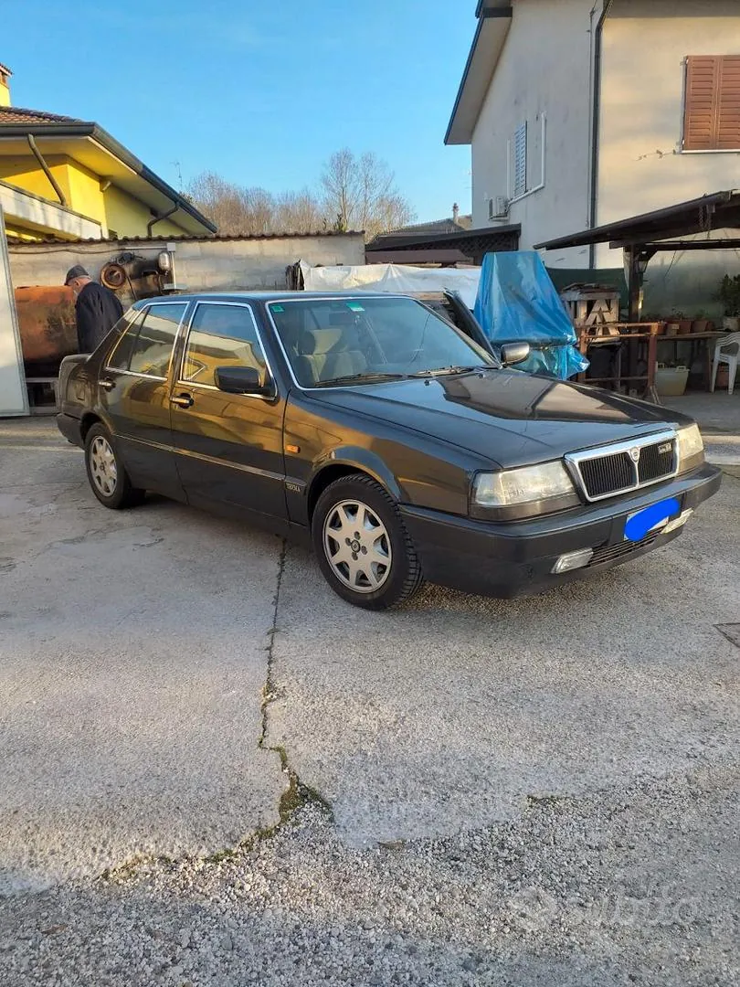 Lancia Thema
