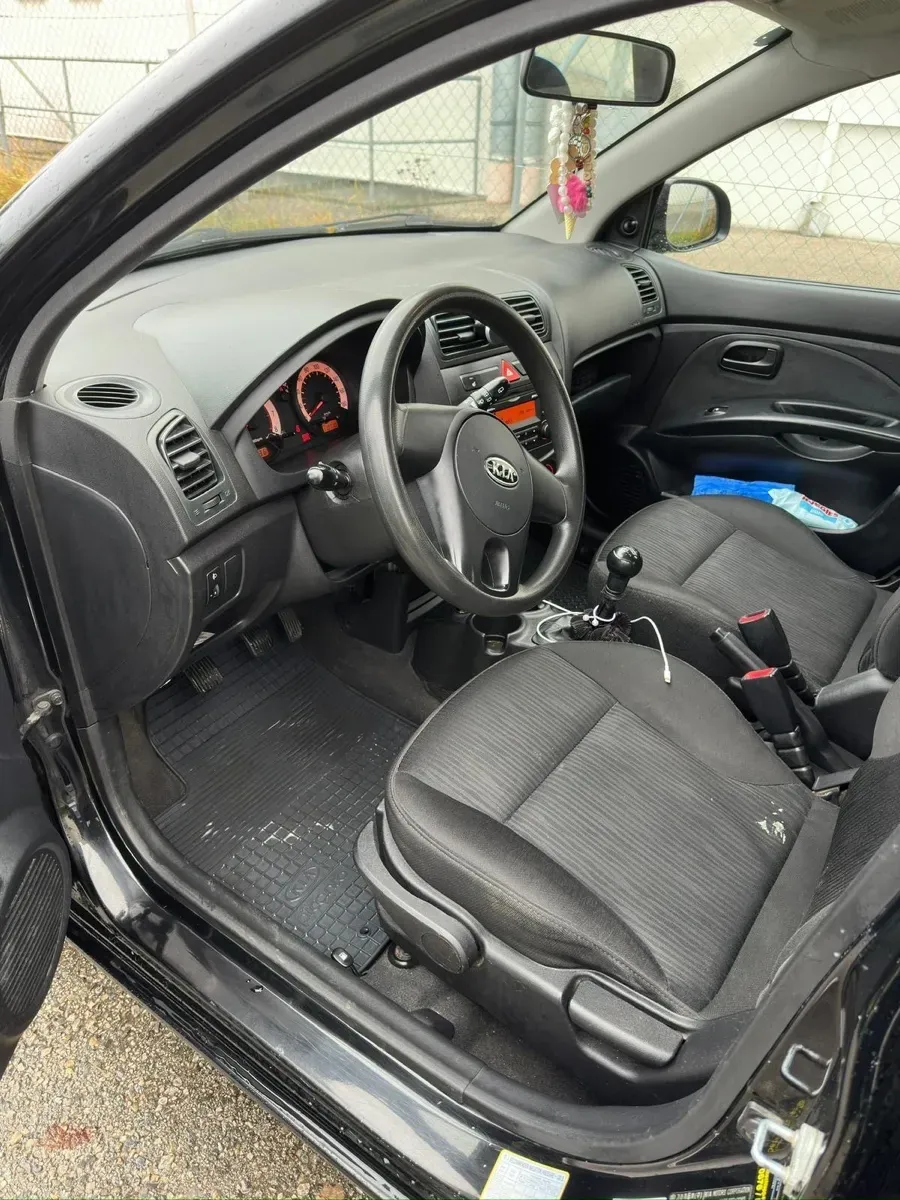 Kia Picanto 2010 photo 3