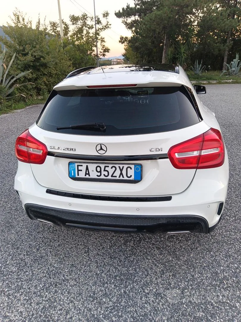 Mercedes-Benz Gla 2015 photo 3