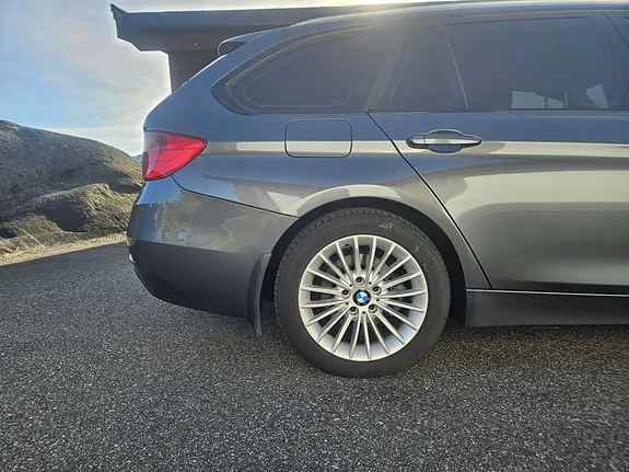 BMW 320D 2013 photo 3