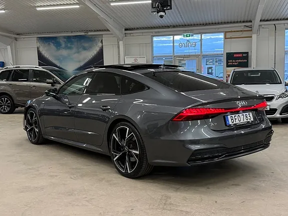 Audi A7 2023 photo 2