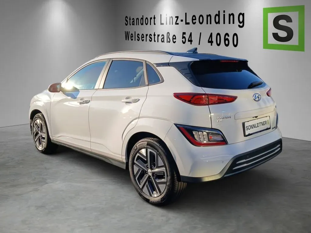 Hyundai Kona 2022 photo 2