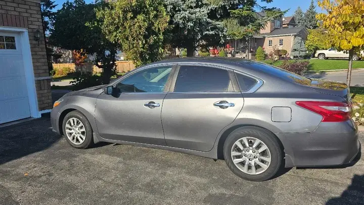 Nissan Altima