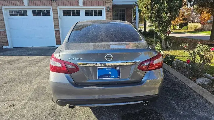 Nissan Altima 2018 photo 2