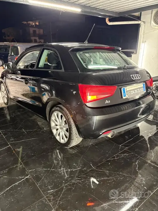 Audi A1 2011 photo 4