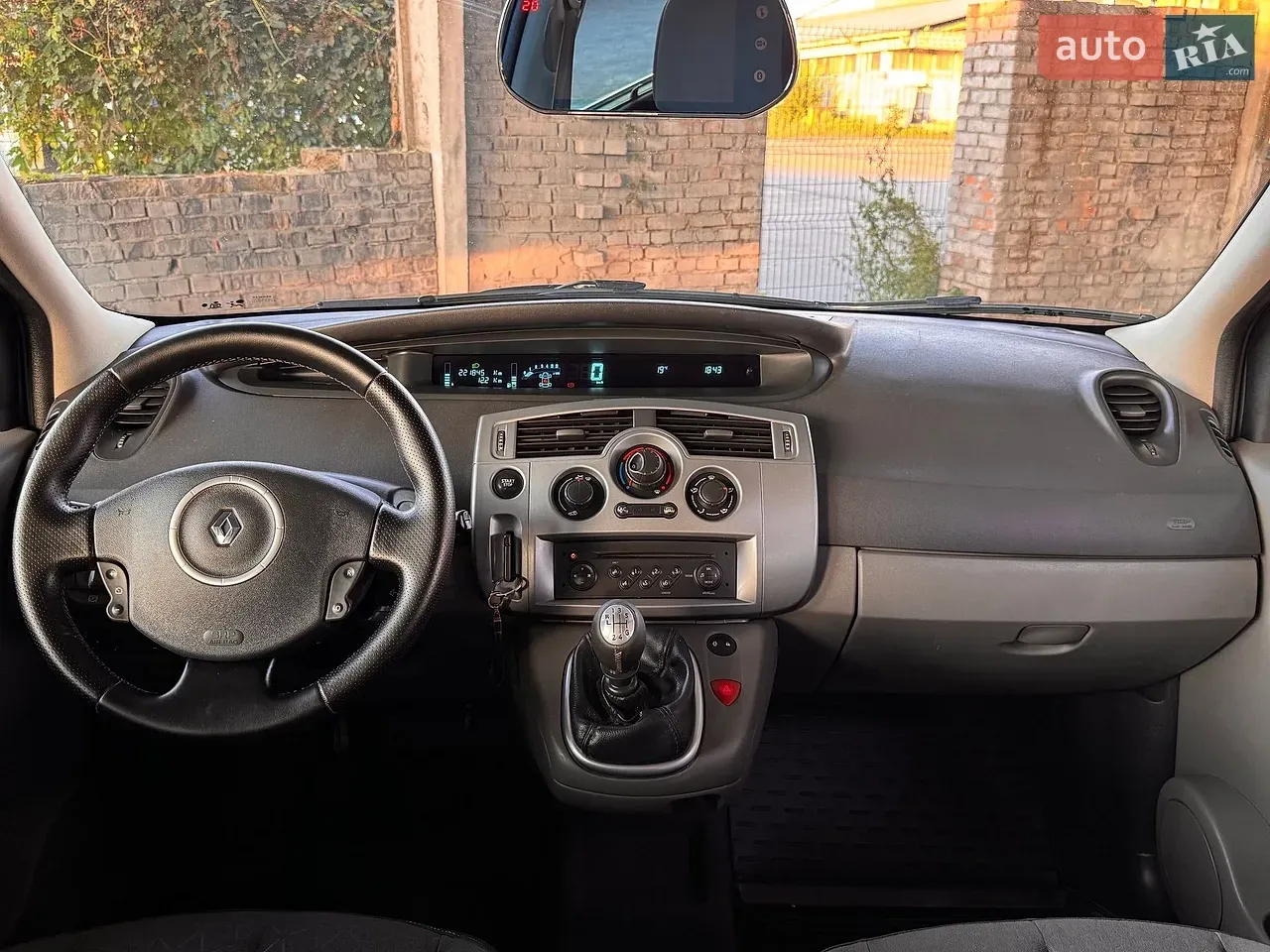 Renault Scenic 2008 photo 2