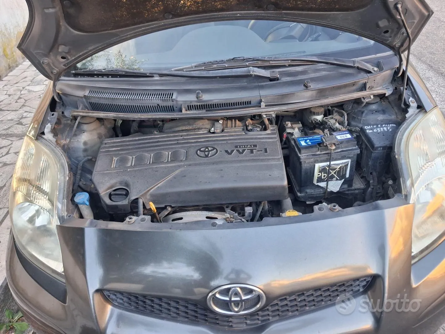 Toyota Yaris 2010 photo 4