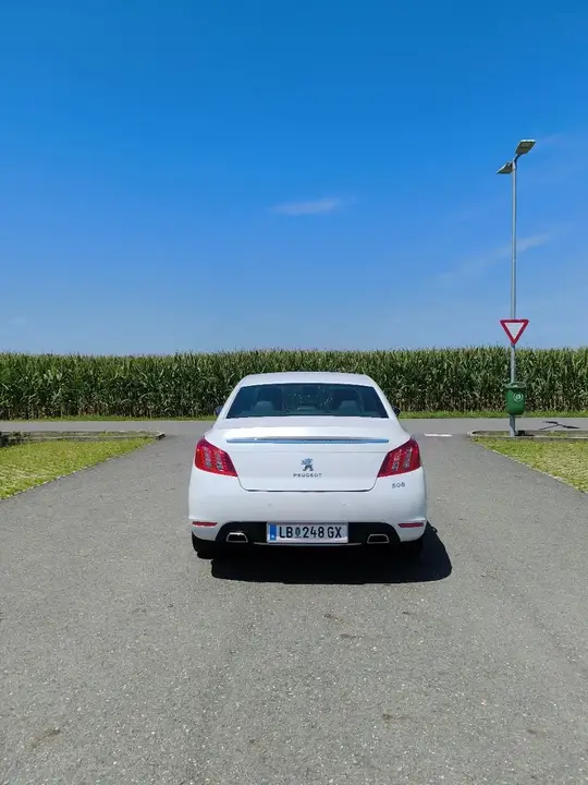Peugeot 508 2011 photo 3