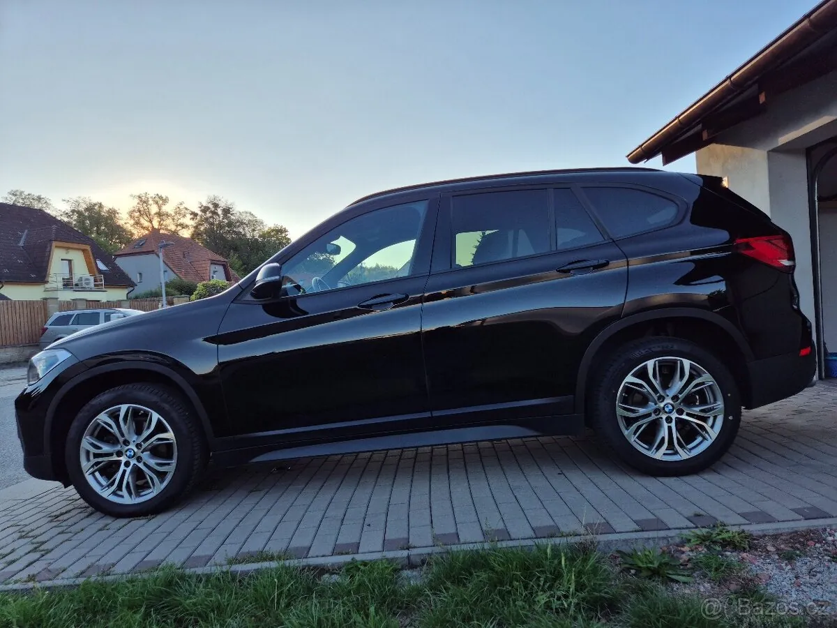 BMW X1 2022 photo 2