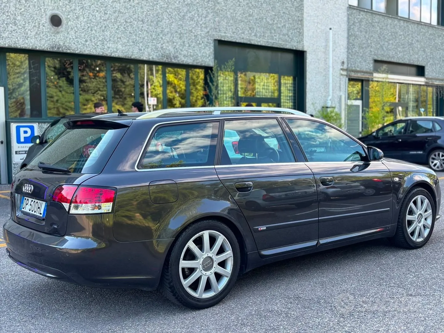 Audi A4 Avant 2008 photo 4