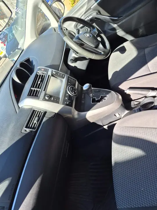 Toyota Verso 2014 photo 5