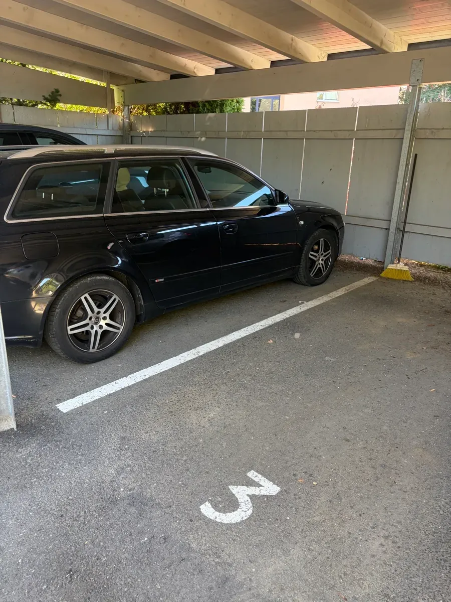 Audi A4 2004 photo 3