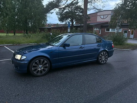 BMW 330I 2003 photo 2