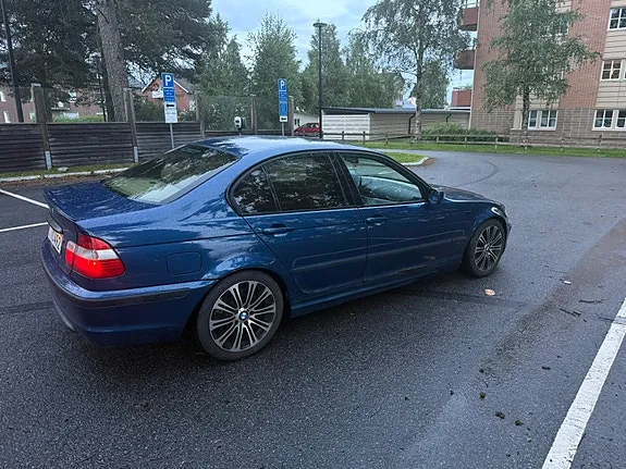 BMW 330I 2003 photo 4