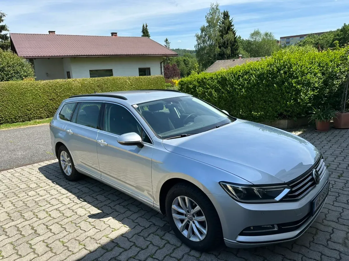 Volkswagen Passat 2017 photo 2