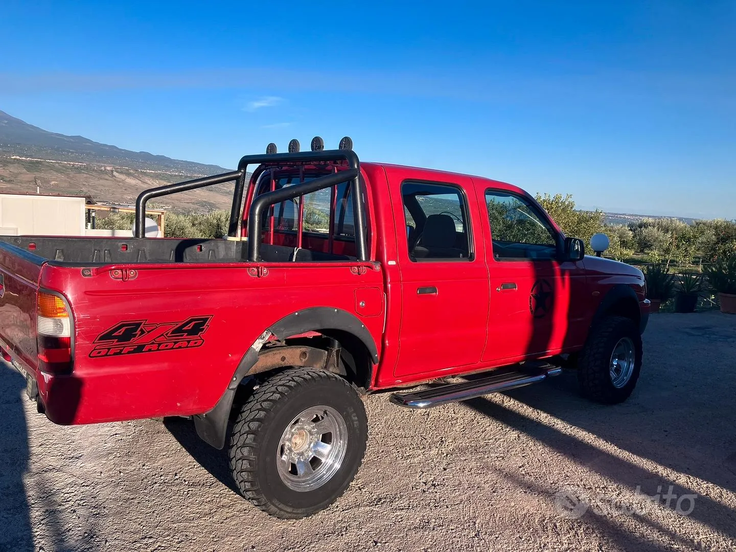 Mazda B2500 2000 photo 2