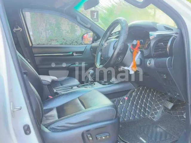 Toyota Hilux 2020 photo 3