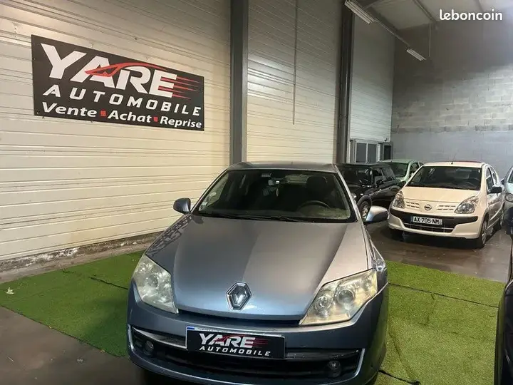 Renault Laguna