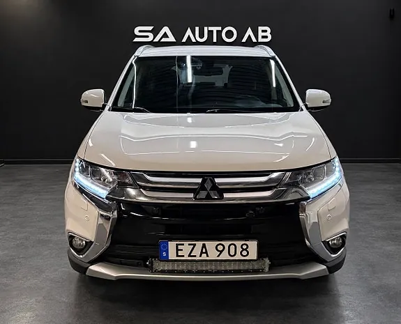 Mitsubishi Outlander 2017 photo 4