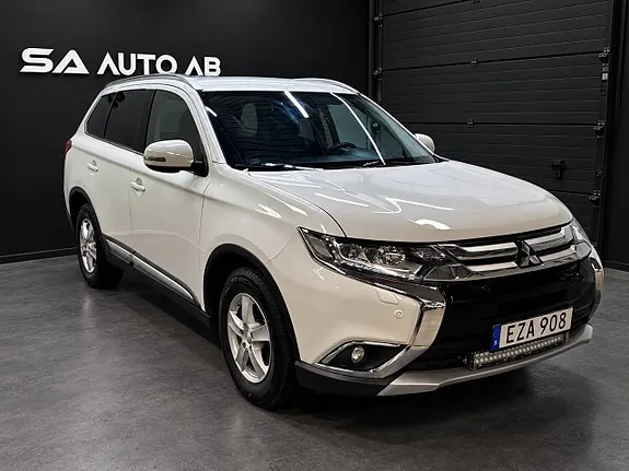 Mitsubishi Outlander 2017 photo 2
