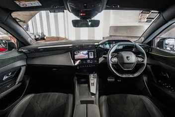 Peugeot 308 2024 photo 3