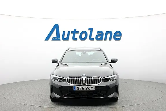 BMW 330E 2023 photo 4