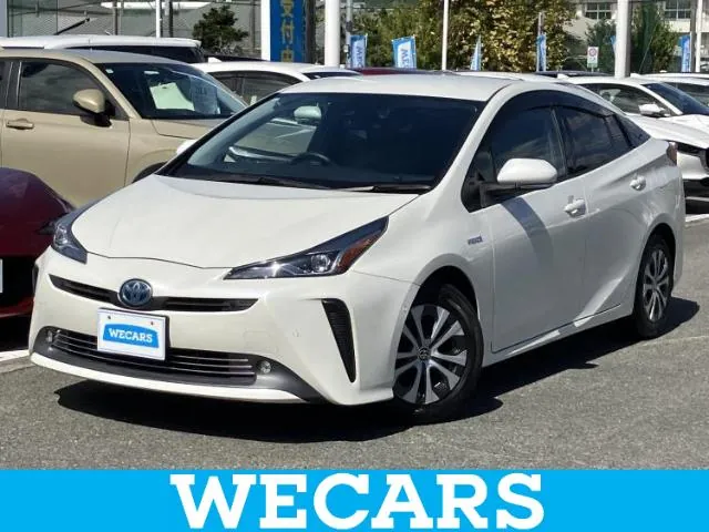 Toyota Prius 2019 photo 2