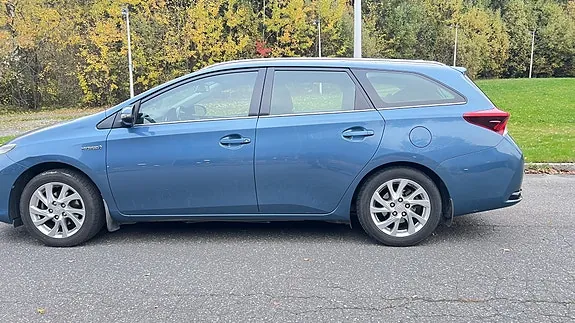 Toyota Auris 2016 photo 5