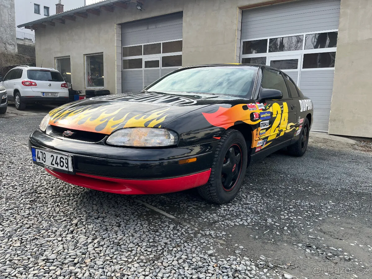 Chevrolet Monte Carlo 1998 photo 2