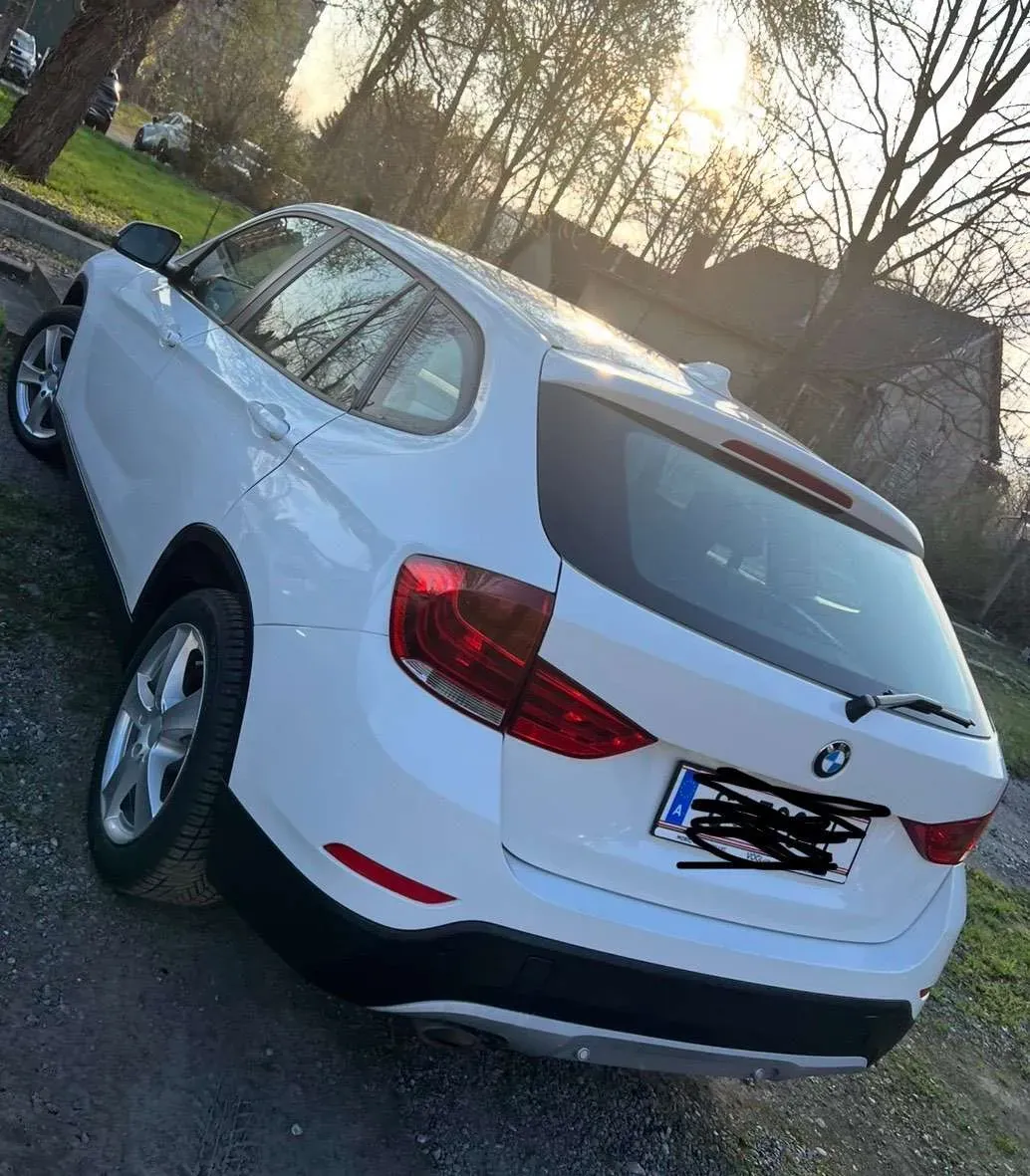 BMW X1 2015 photo 3