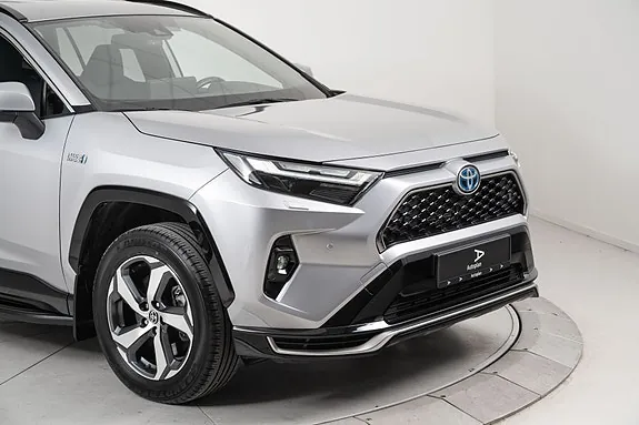 Toyota Rav4 2023 photo 3