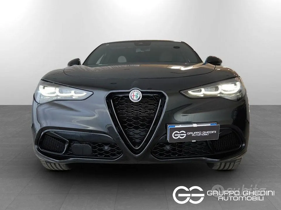 Alfa Romeo Stelvio 2023 photo 4