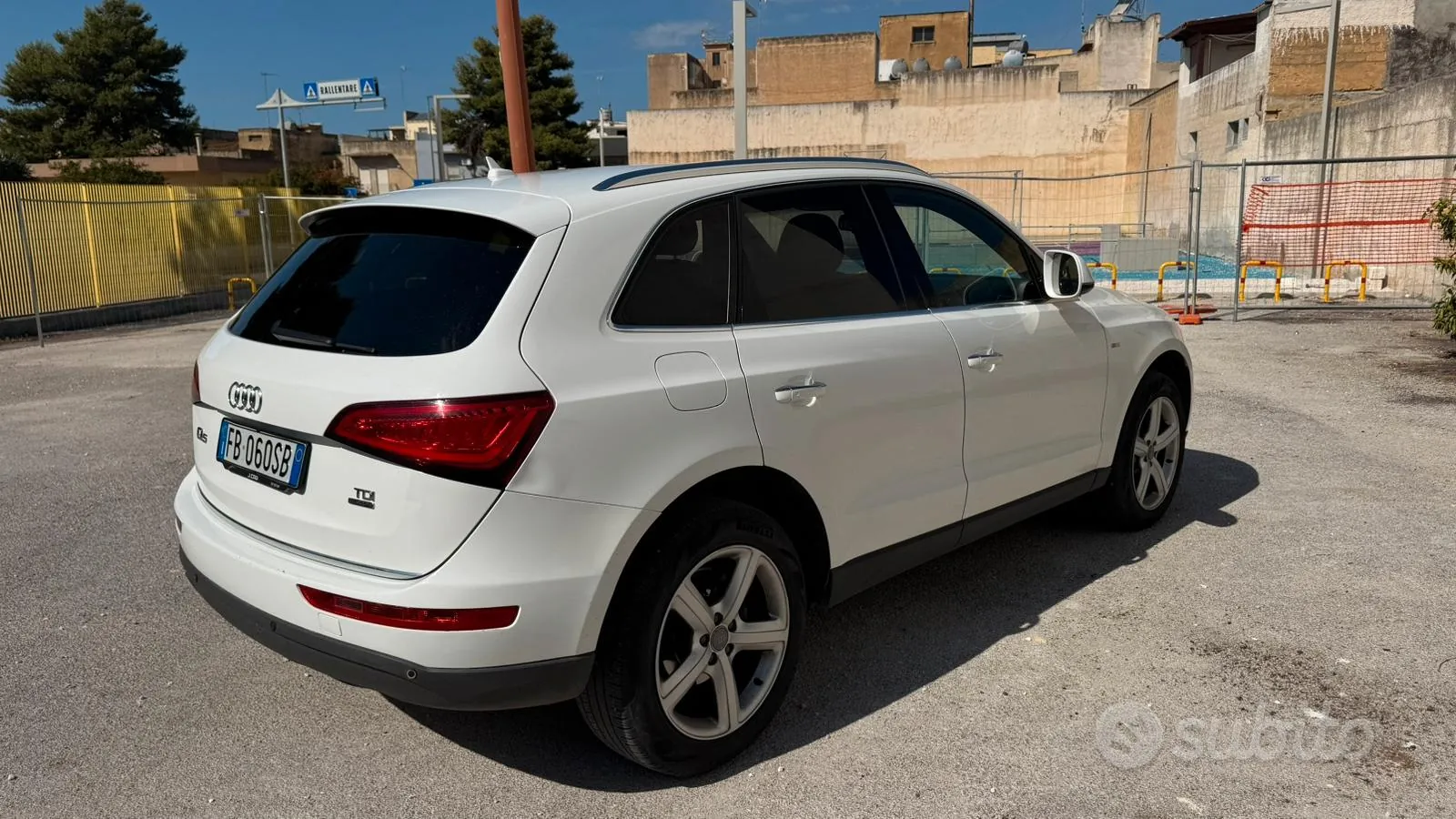 Audi Q5 2015 photo 2