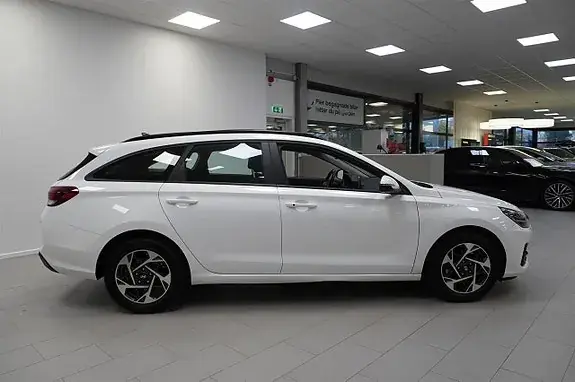 Hyundai I30 2025 photo 3