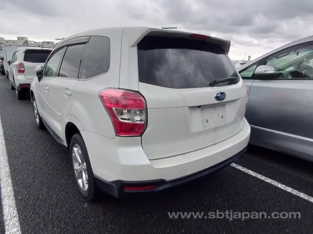 Subaru Forester 2013 photo 3